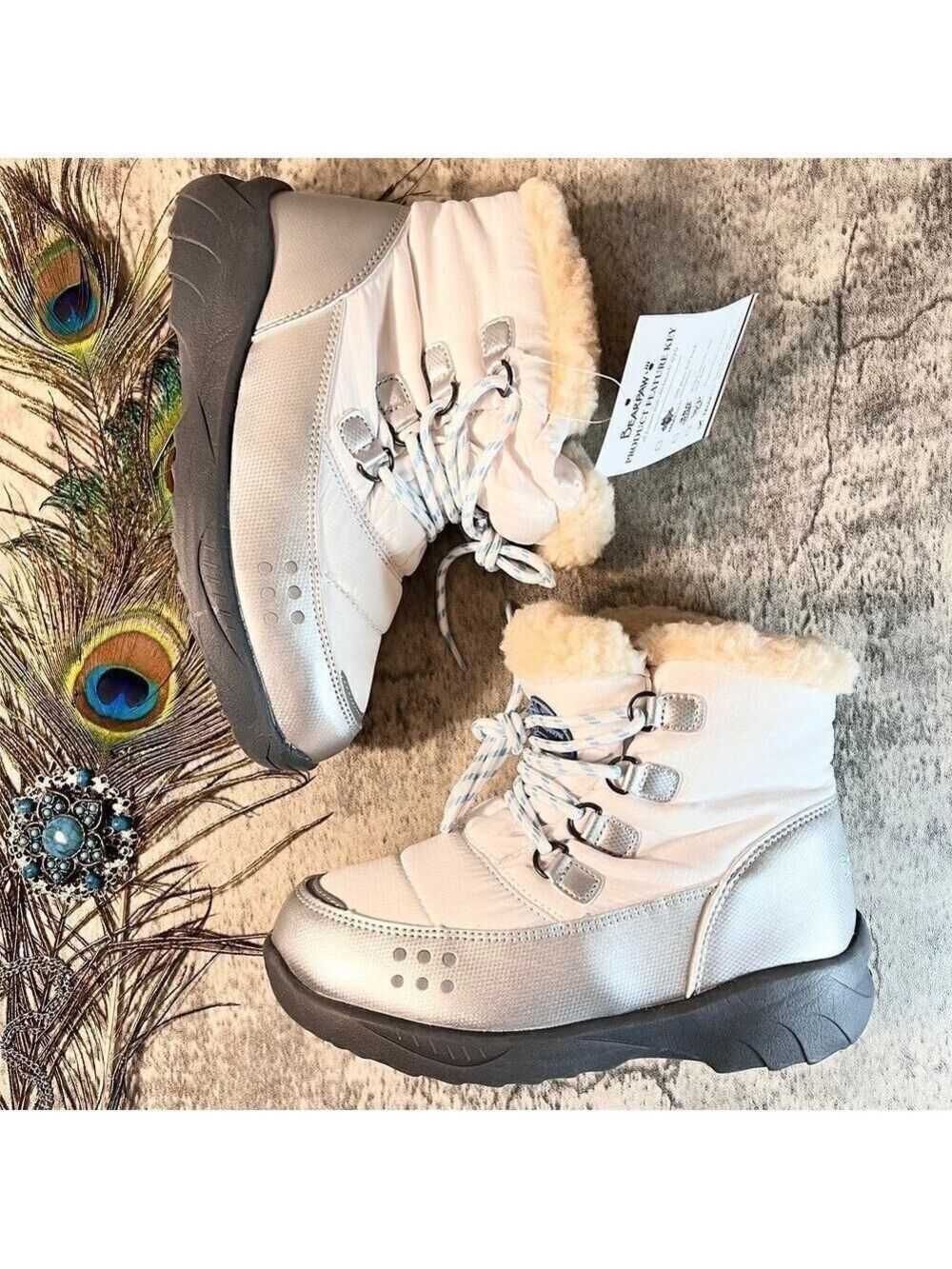 BearPaw NEW Kids 2 Tundra Shearling Winter Snow Boots White Silver Wool NWT